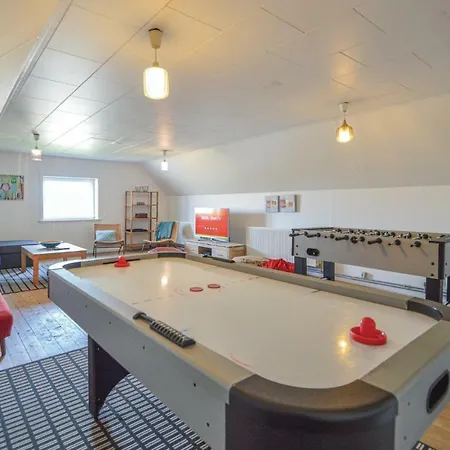 5 Bedroom Gorgeous In Bredebro * Ballum